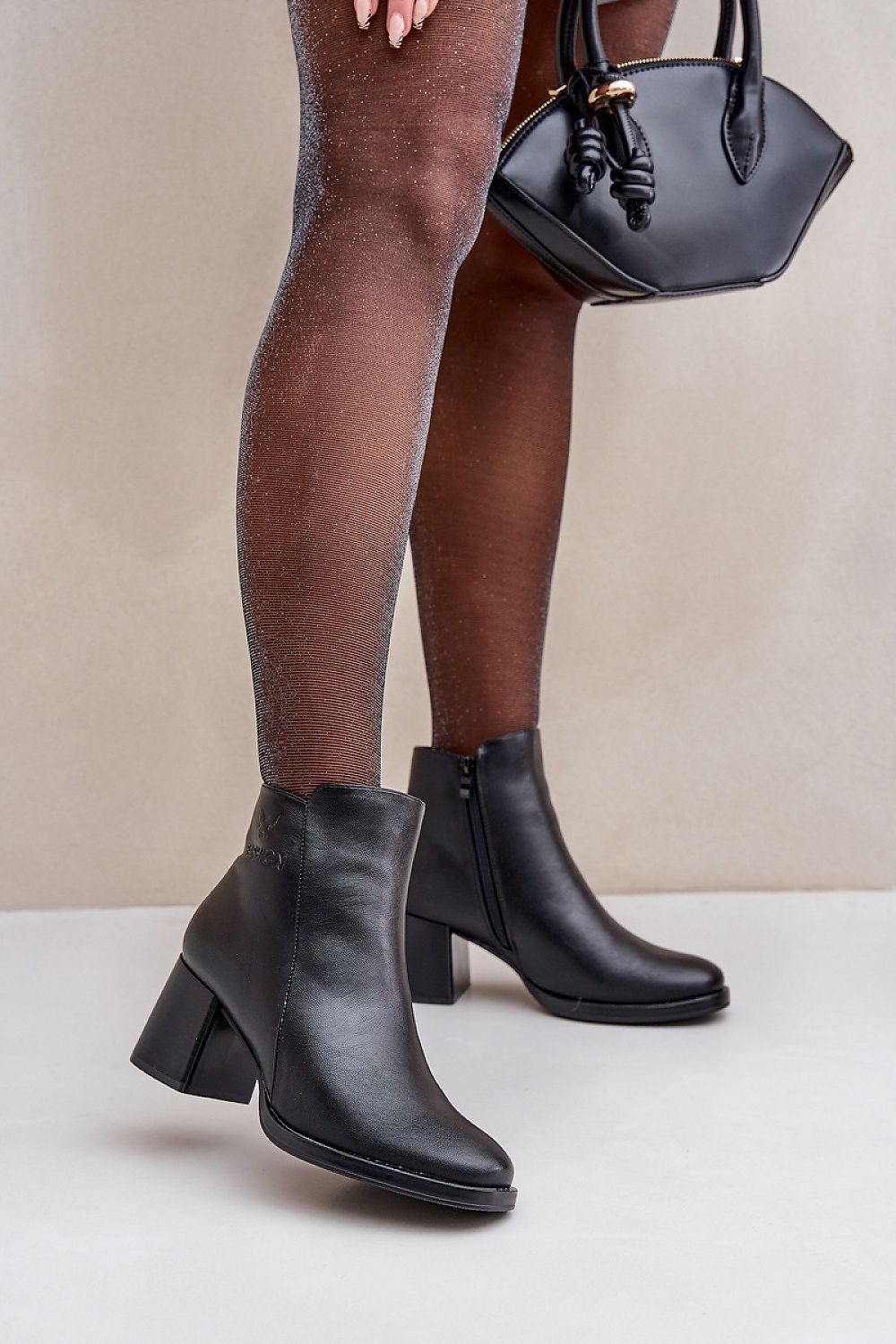 Heel boots model 204786